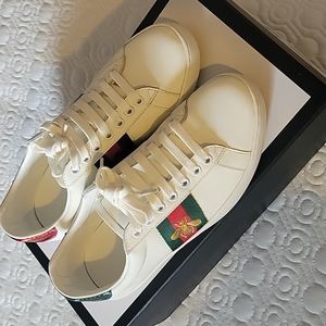 Gucci shoes
